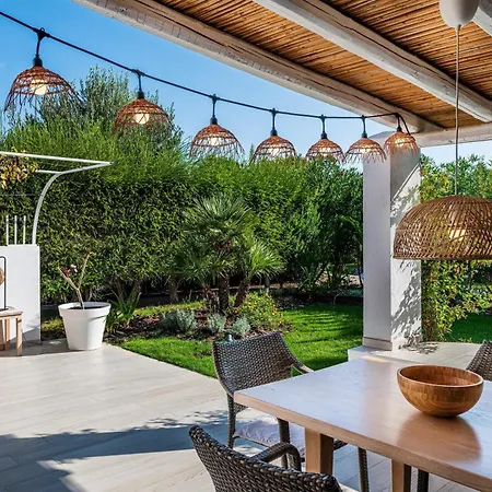 Kika Villa